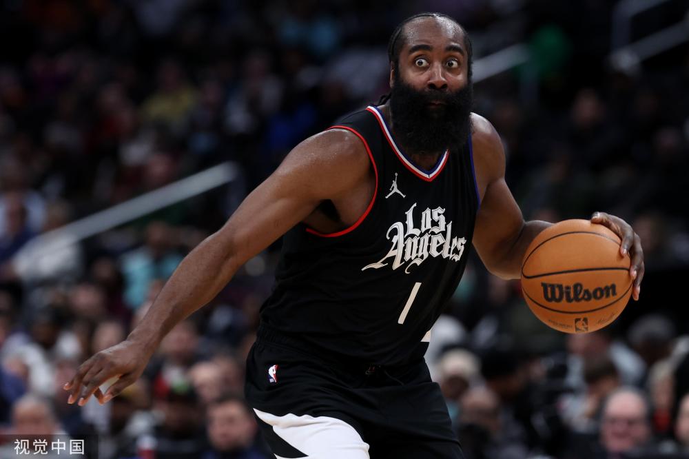 他就因為定 他就因為定