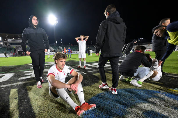 都是对自己 都是对自己