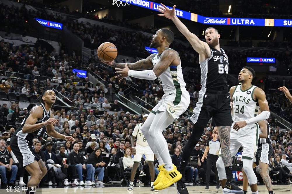 在这场比赛 在这场比赛