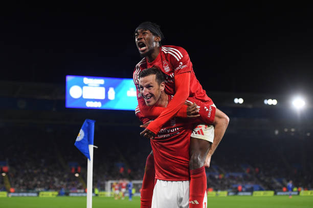 顶中不幸与 顶中不幸与